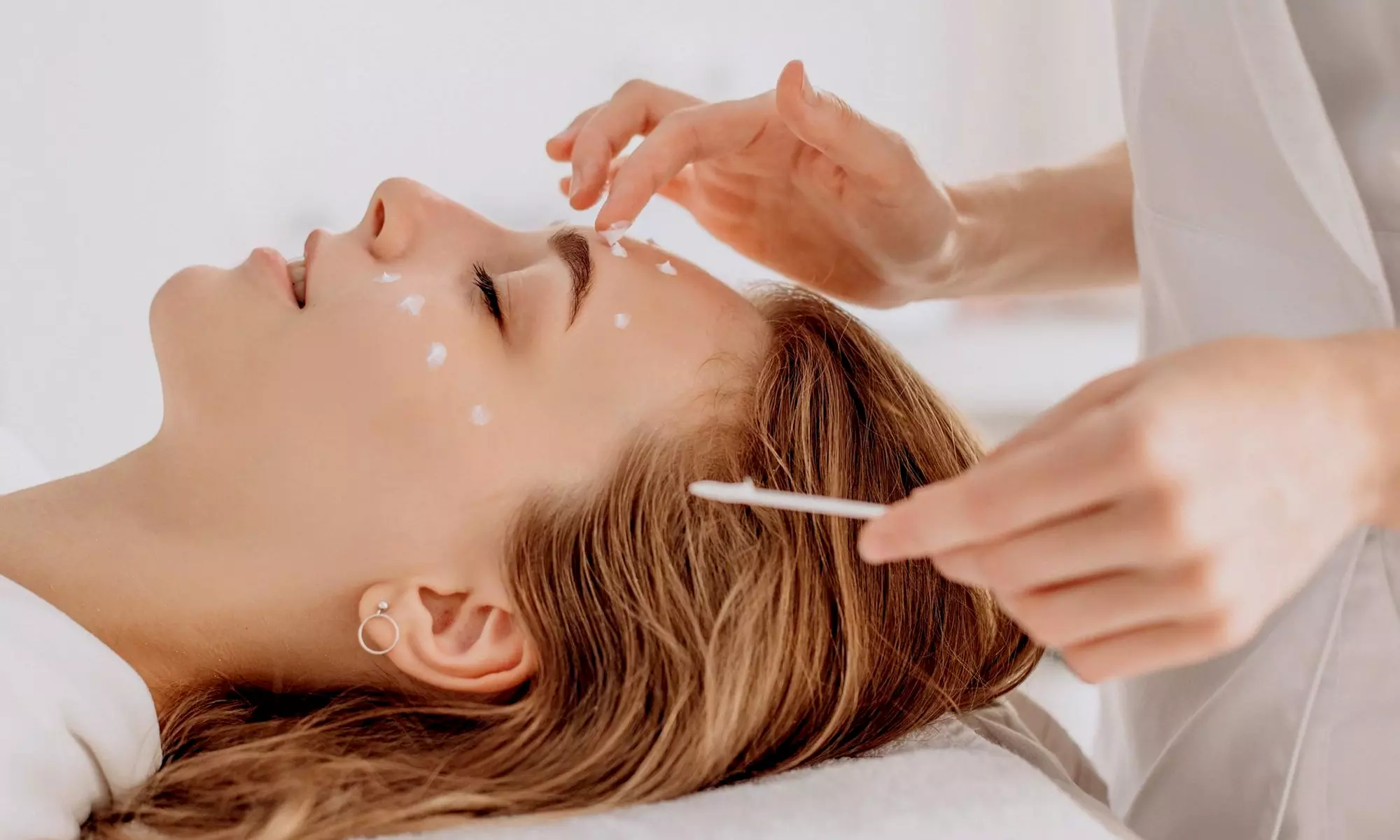 Micro Dermabrasion, Hydra Facials, Light Therapy and More