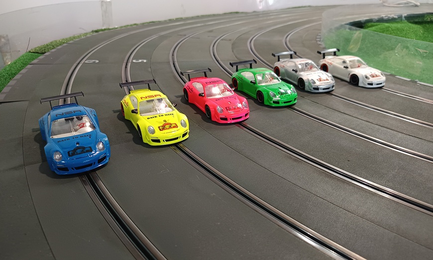 Image 3: 1 o 6 partidas de slot con duración a elegir para 1 persona