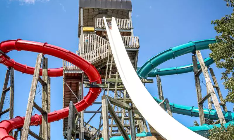 Single Day Admission Tickets for Wet'n Wild Emerald Pointe Water Park