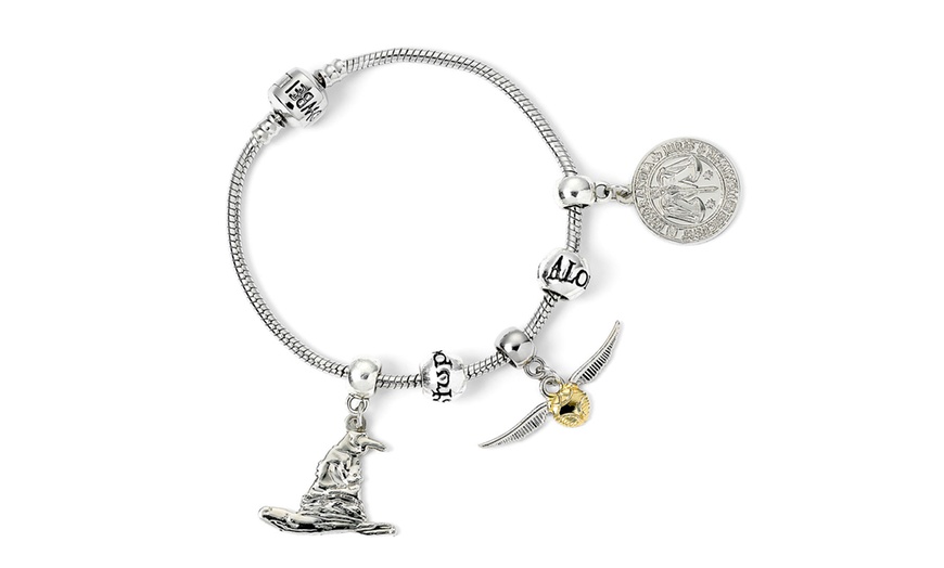 Image 2: Harry Potter Charm Bracelet Set