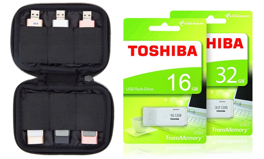 Image 2: Toshiba USB 2.0 Flash Drive