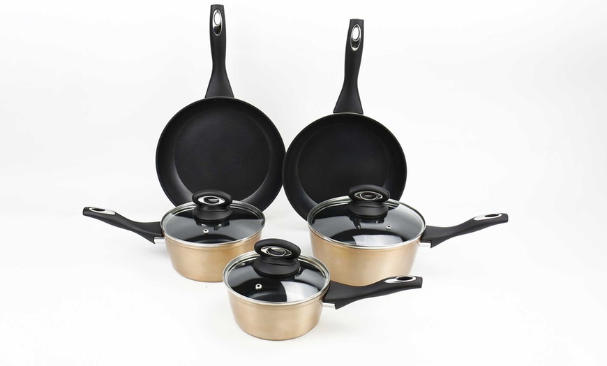 Image 2: Rose Gold Non-Stick Pan Set