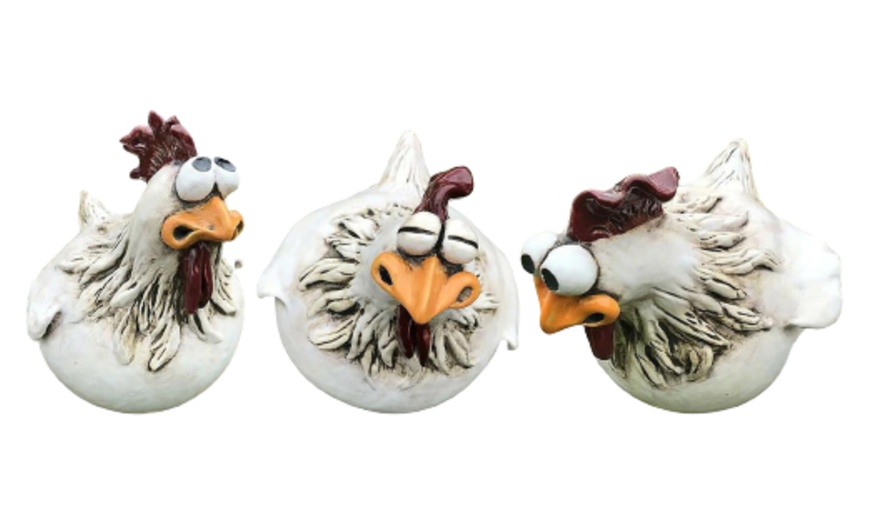 Image 3: Funny Chicken Fence Decor Statues