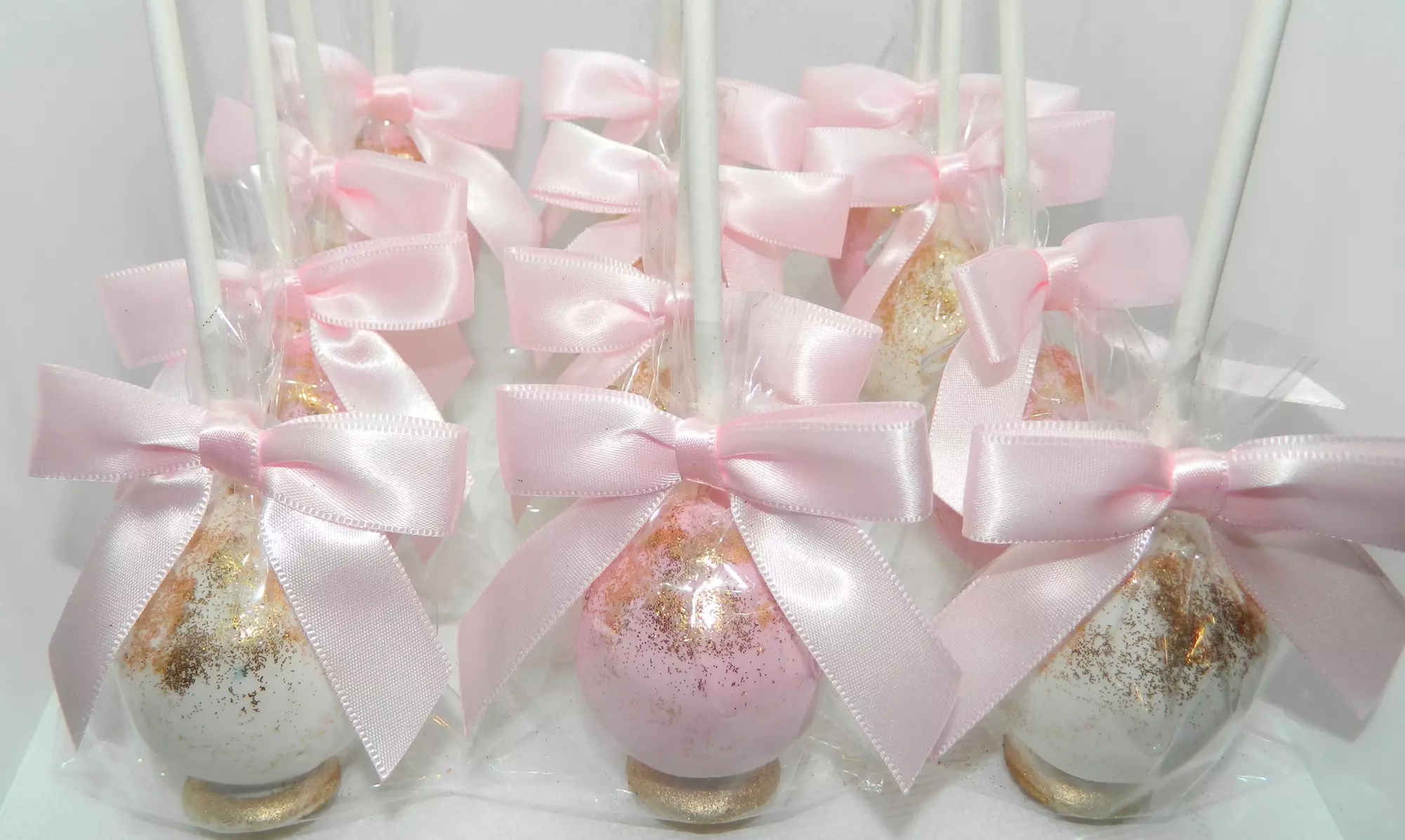 One Dozen Standard or Custom Cake Pops at Pop-a-Cake (Up to 42% Off) - Primary Image