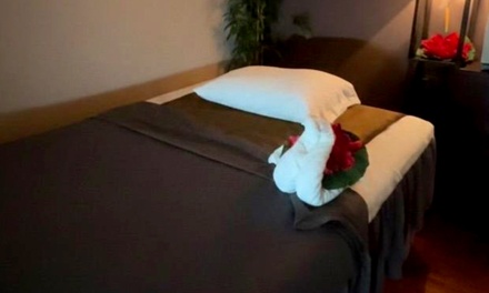 30 min Swedish  + 15 min demonstration of our best Thai stretches + relaxing hot towel with aromatherapy  - Reela Thai Therapy Center