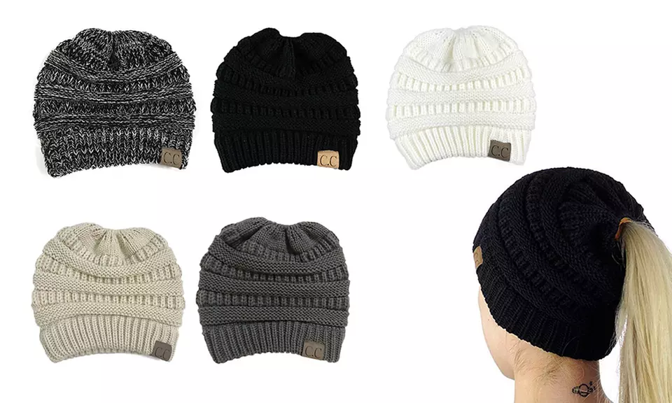 1 ou 2 bonnets avec trou pour queue de cheval - Primary Image