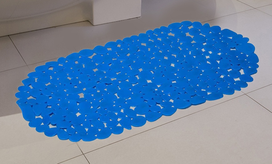 Image 1: Anti-Slip Pebble Design Bath Mat