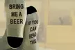 1 oder 2 Paar Unisex-Socken im Modell "Bring me a beer" oder "Bring me a wine" - Second Medium