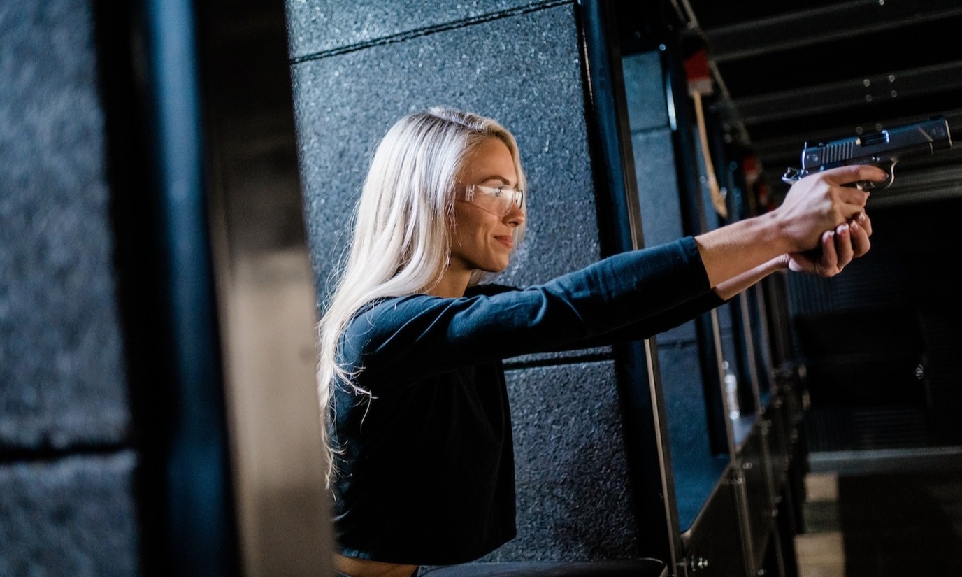 Indoor Shooting Range Experience for Two or Four People