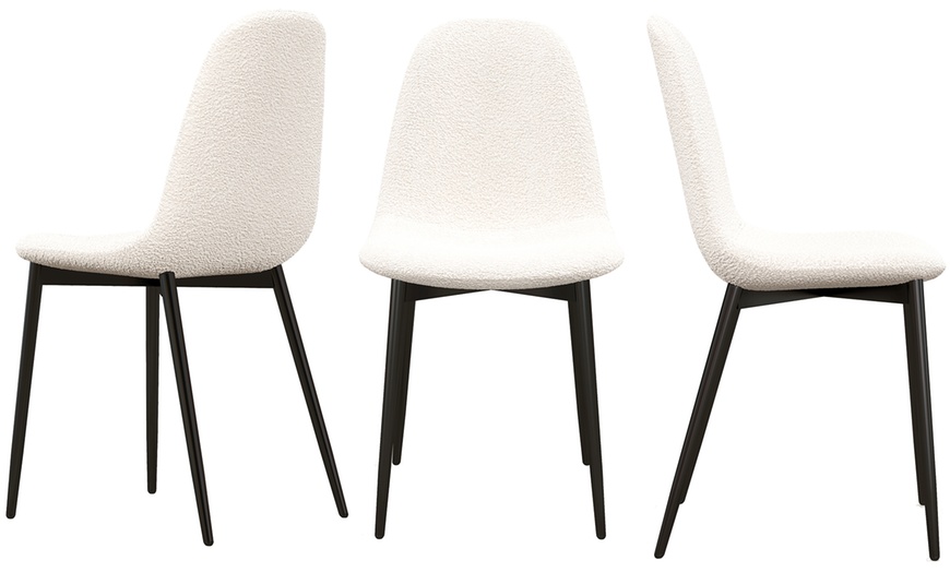 Image 10: Lot de 4 chaises Patty en velours ou tissu bouclé de Doosense