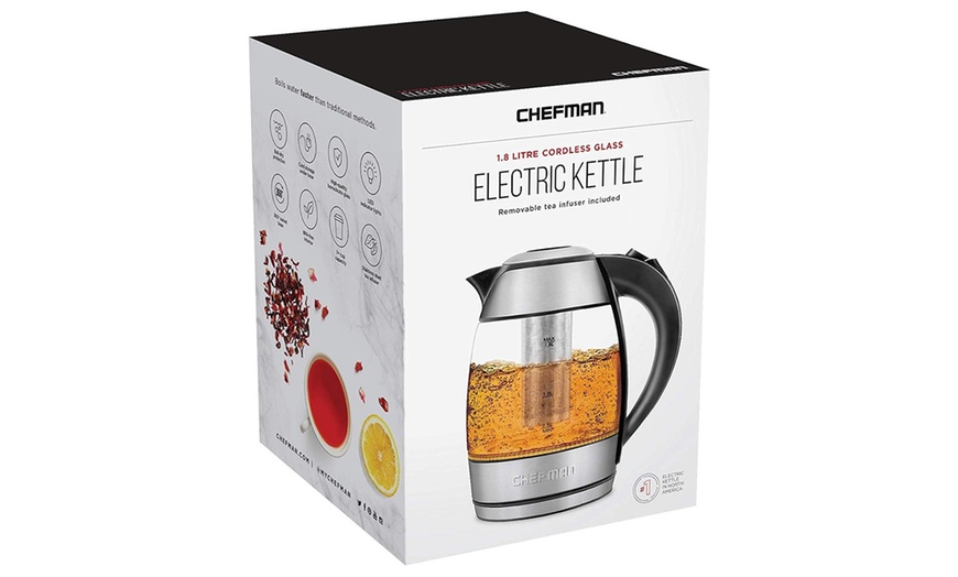 Image 3: Chefman Rapid Boil Electric Kettle 1.8L