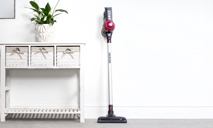 Image 2: Hoover Pet Plus Cordless Vacuum
