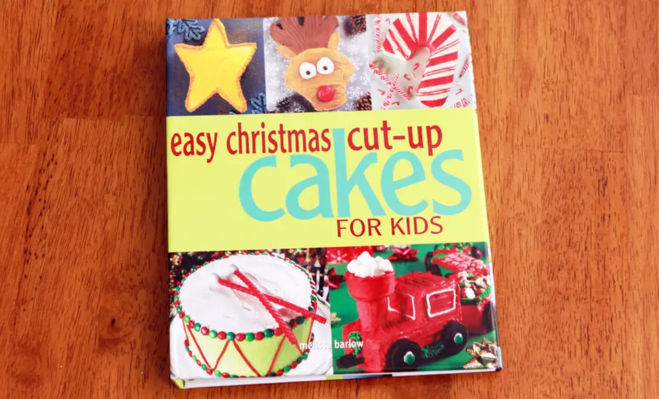 Easy Christmas Cut-Up Cakes for Kids - Primary Image