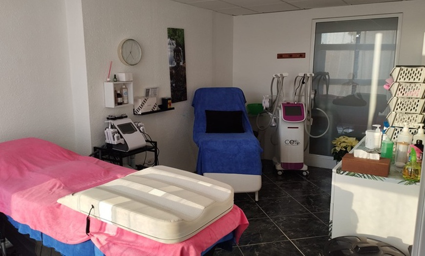 Image 3: 2 sesiones de maderoterapia de 30 o 60 minutos y opción a presoterapia 