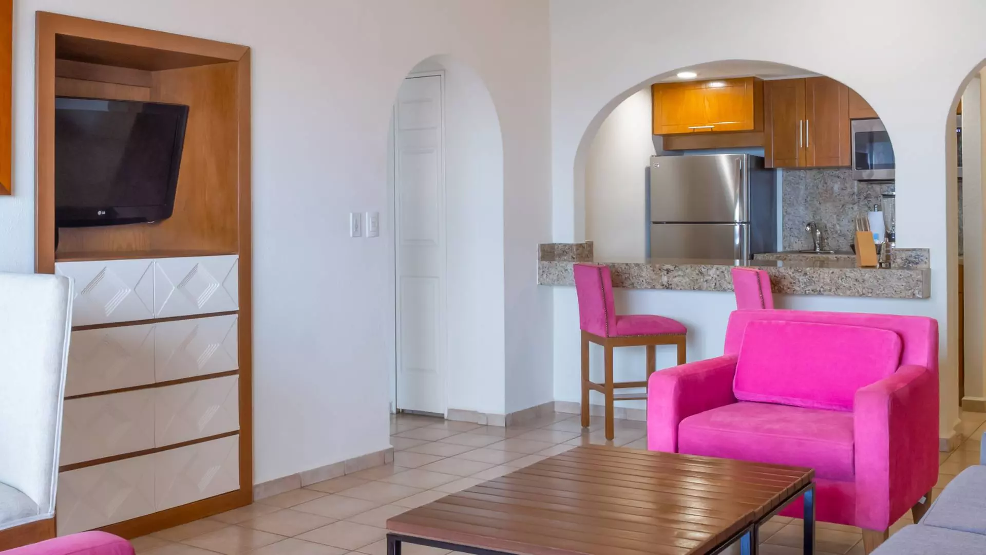 Member-Only Deal: Cabo San Lucas Beach Resort & Spa: All-Inclusive