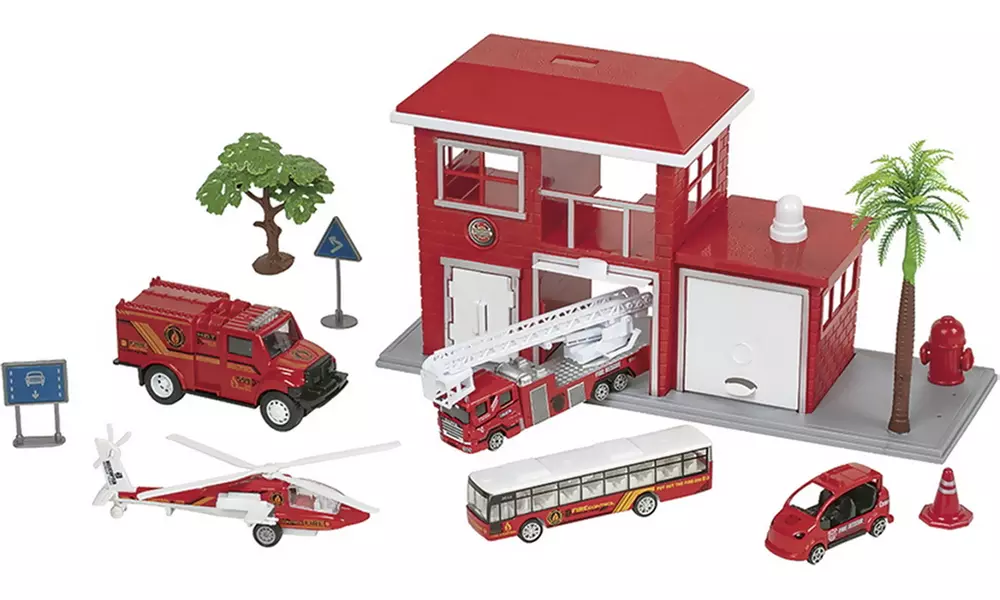 Caserne de pompiers et 5 véhicules d'intervention de ​WDK Partne - Primary Image