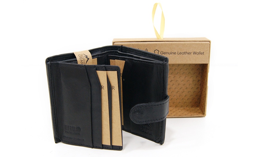 Image 2: Outdoor Gear Leather Wallet