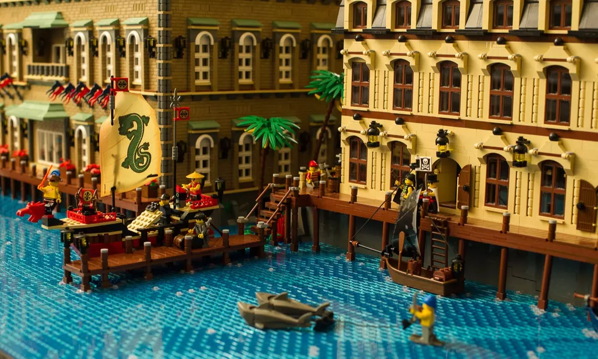 Up to 30% Off Orlando's Ultimate LEGO® Fan Convention