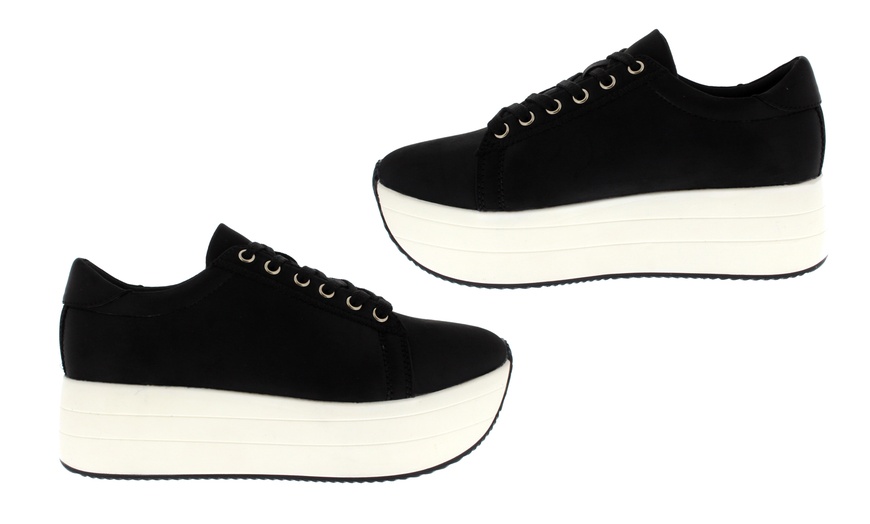 Image 5: Women's High-Platform Trainers