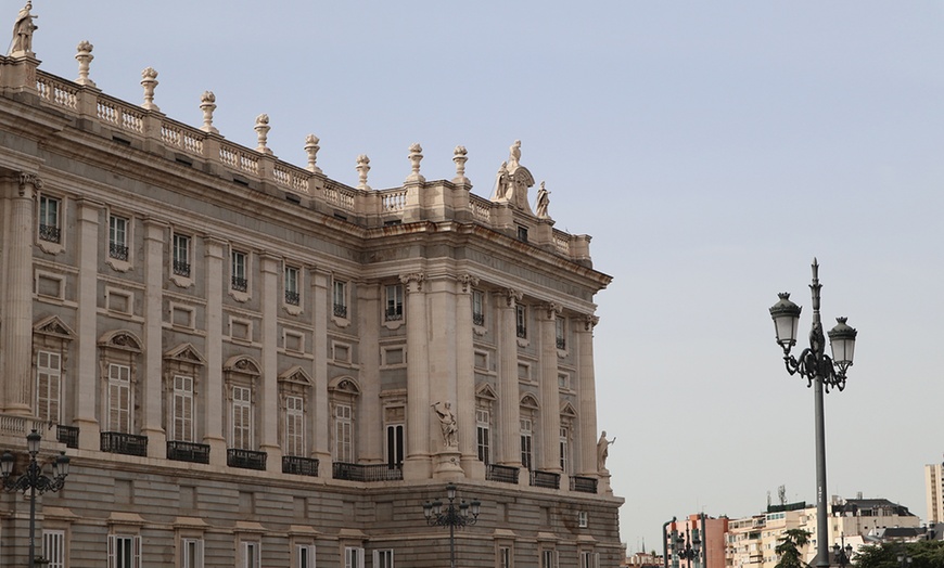 Image 7: Tour del Palacio Real, Museo del Prado y Reina Sofia con Amigo Tours