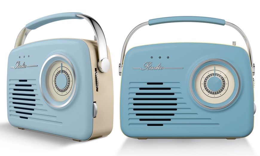 Akai Vintage-Style Radio | Groupon Goods