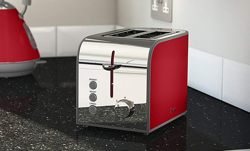 Image 1: Swan 2-Slice Retro Toaster