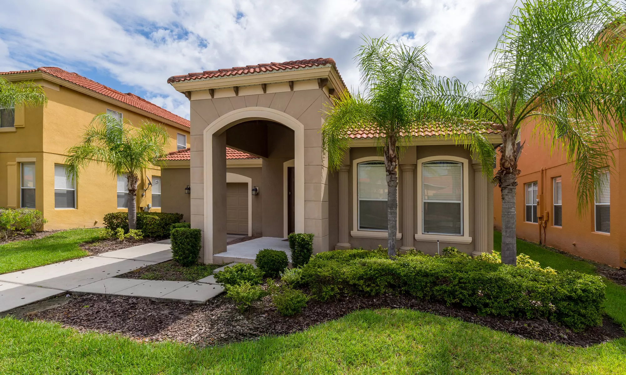 Stay at Bella Vida Resort in Kissimmee, FL - Primary Image