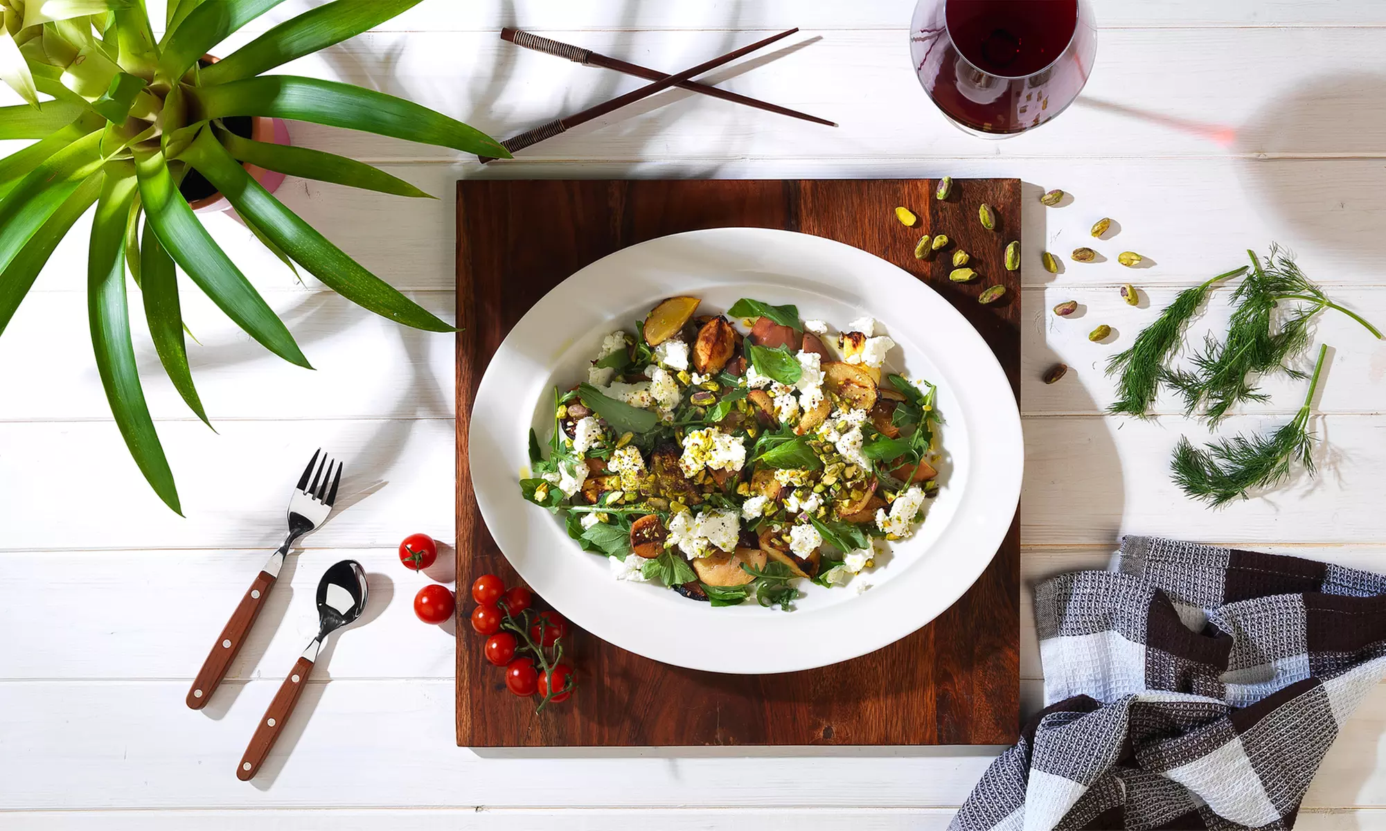 La Bella Tavola, 2/4/6 plats d'antipasti en porcelaine, 36 cm, blanc cassé - Primary Image