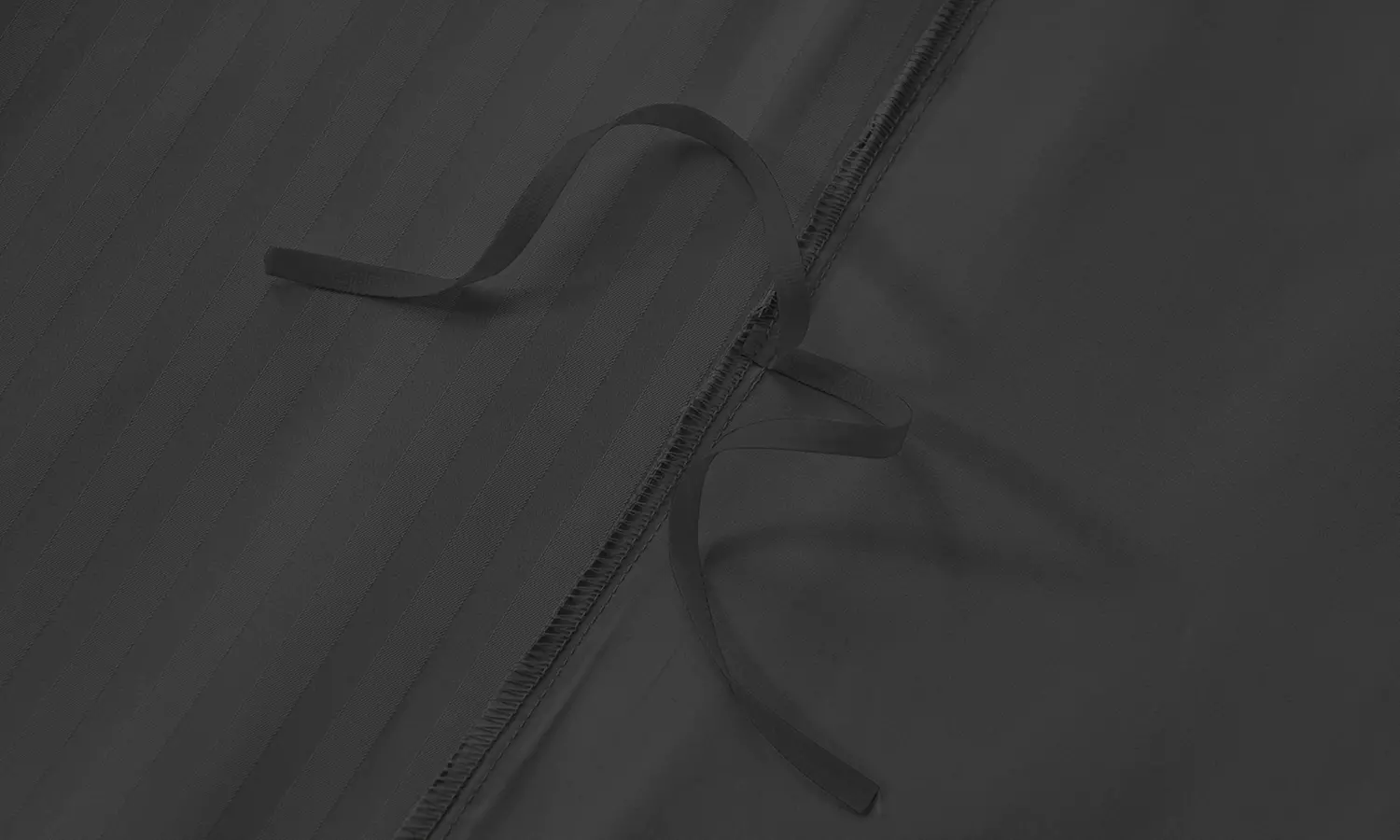 Three Pieces Stripe Duvet Cover Set With Two Pillowcases