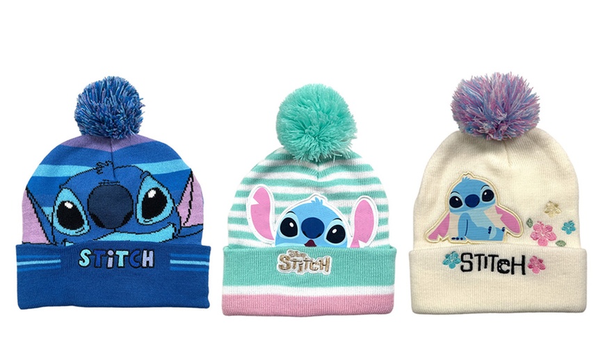 Image 1: Bonnet à pompon pour enfant avec imprimé Lilo & Stitch  