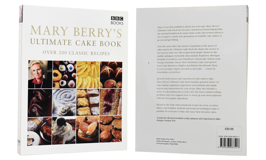 Mary Berry's Ultimate Cake Book With Over 200 Classic Recipes | Groupon