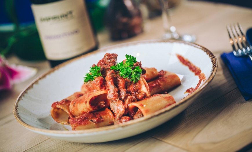 Image 5: Pasta with Wine for Two