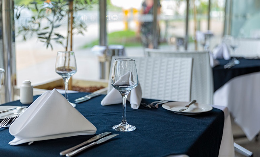 Image 3: Four-Course Seafood Experience with Wine for Two or Four People