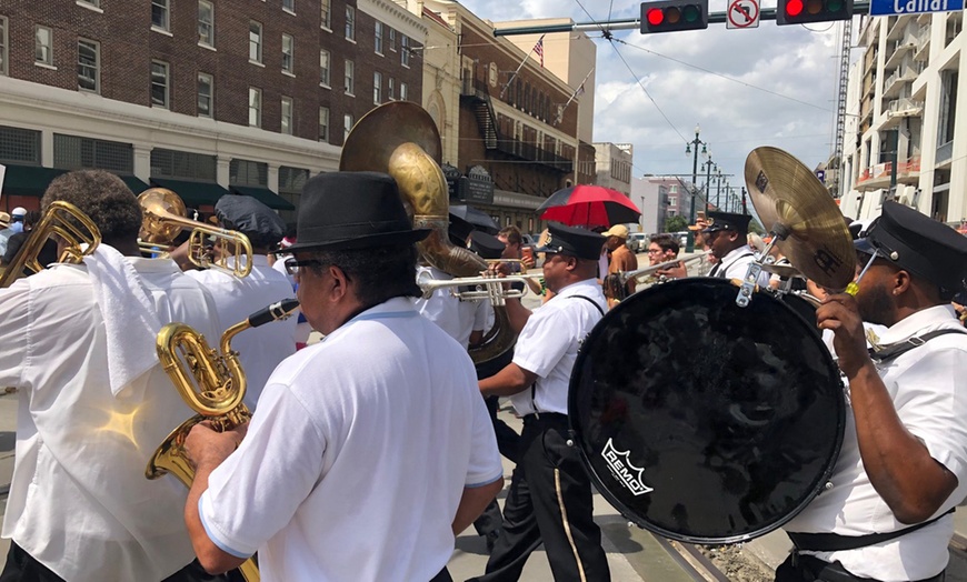 Image 11: 2-Hour New Orleans' Scandalous Cocktail Tour - Up to 40% Off