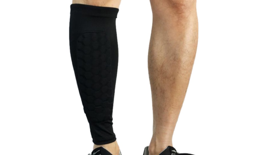 Image 4: Men's Sports Calf Protector