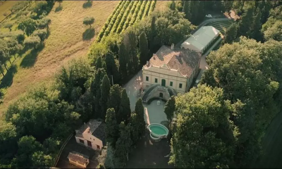 Fano 4*: soggiorno con colazione e degustazione in azienda agricola
