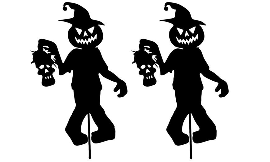 Image 13: Halloween Little Sinister Garden Pile Silhouette