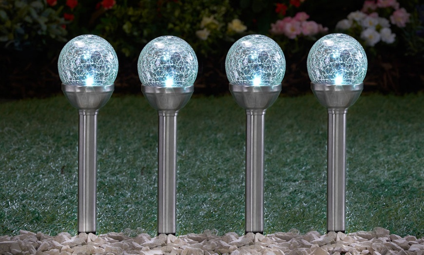 Image 2: Solar Globe Lights