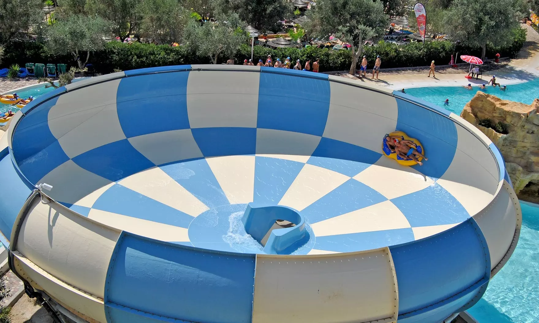 Carrisiland, ingressi fino a 4 persone al parco acquatico