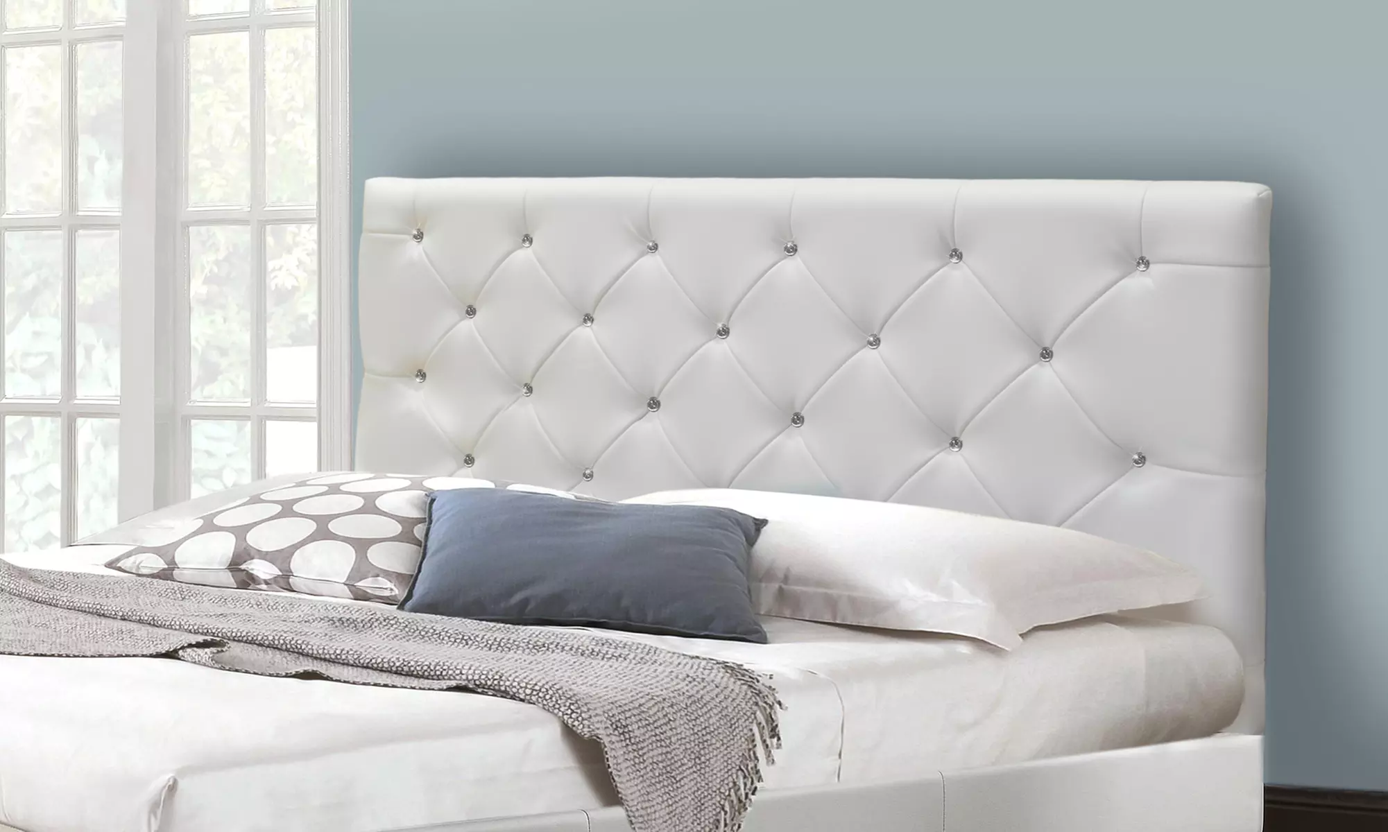 Tête de lit Bijoux & Bacara capitonnée avec les strass. Livraison offerte - Primary Image