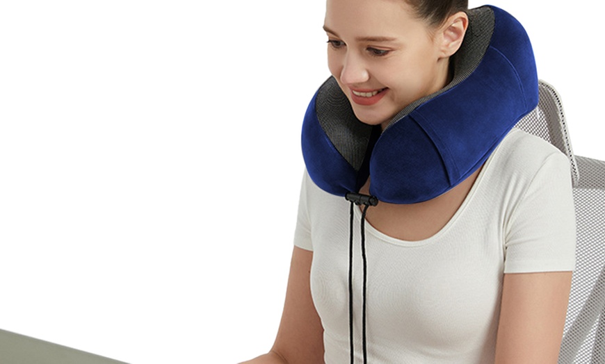 Image 3: Travel Neck Pillow with Eyemask and Earplugs