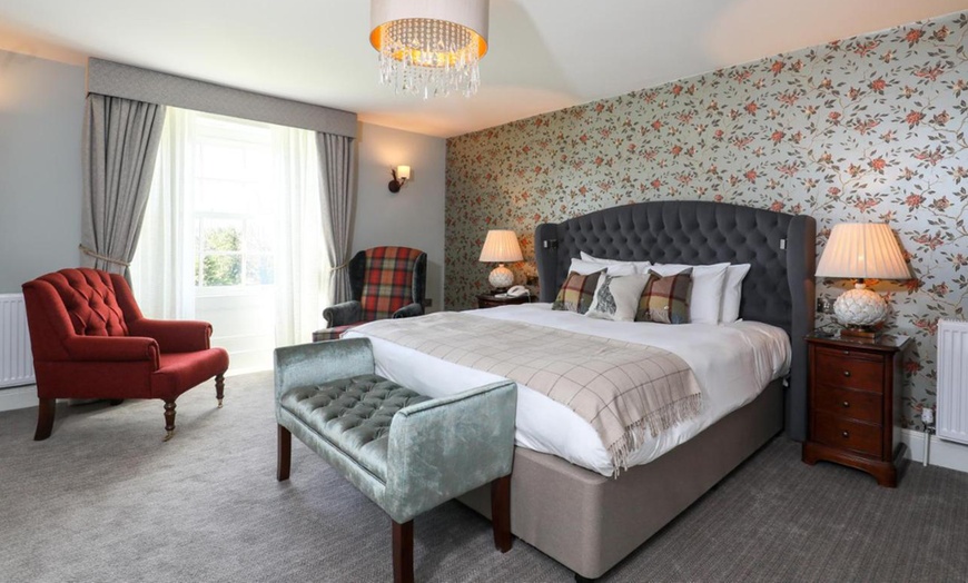 Image 6: Cotswolds: Standard Double Room with Breakfast and Welcome Drink