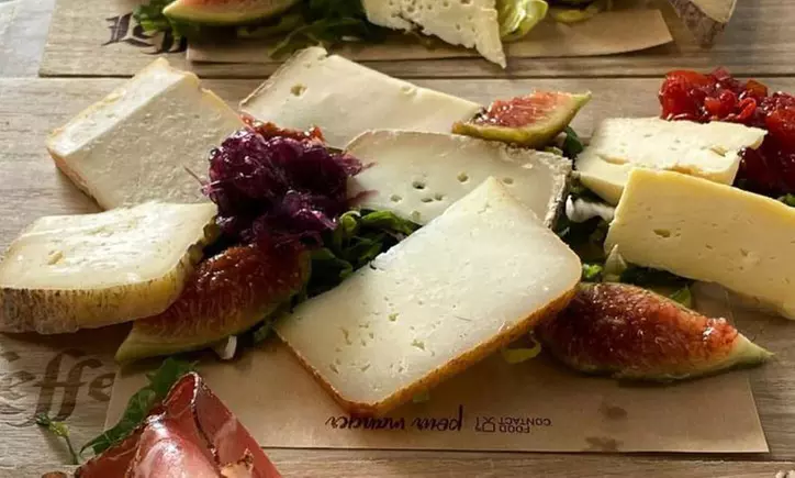 Bergamo: camera matrimoniale con colazione, cena e Spa privata