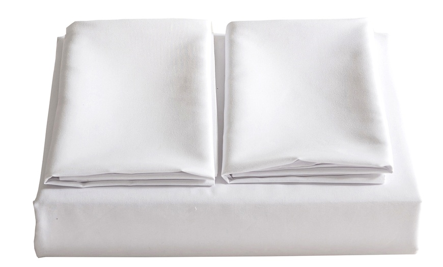 Image 36: Fitted Bed Sheet in choice of sizes with optional Pillow Case