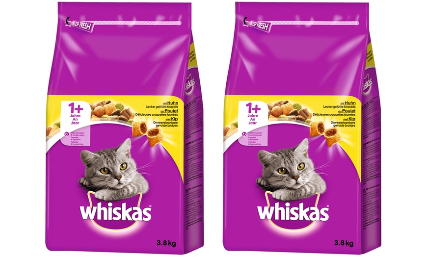 Image 2: Whiskas 1+ Complete Dry Cat Food