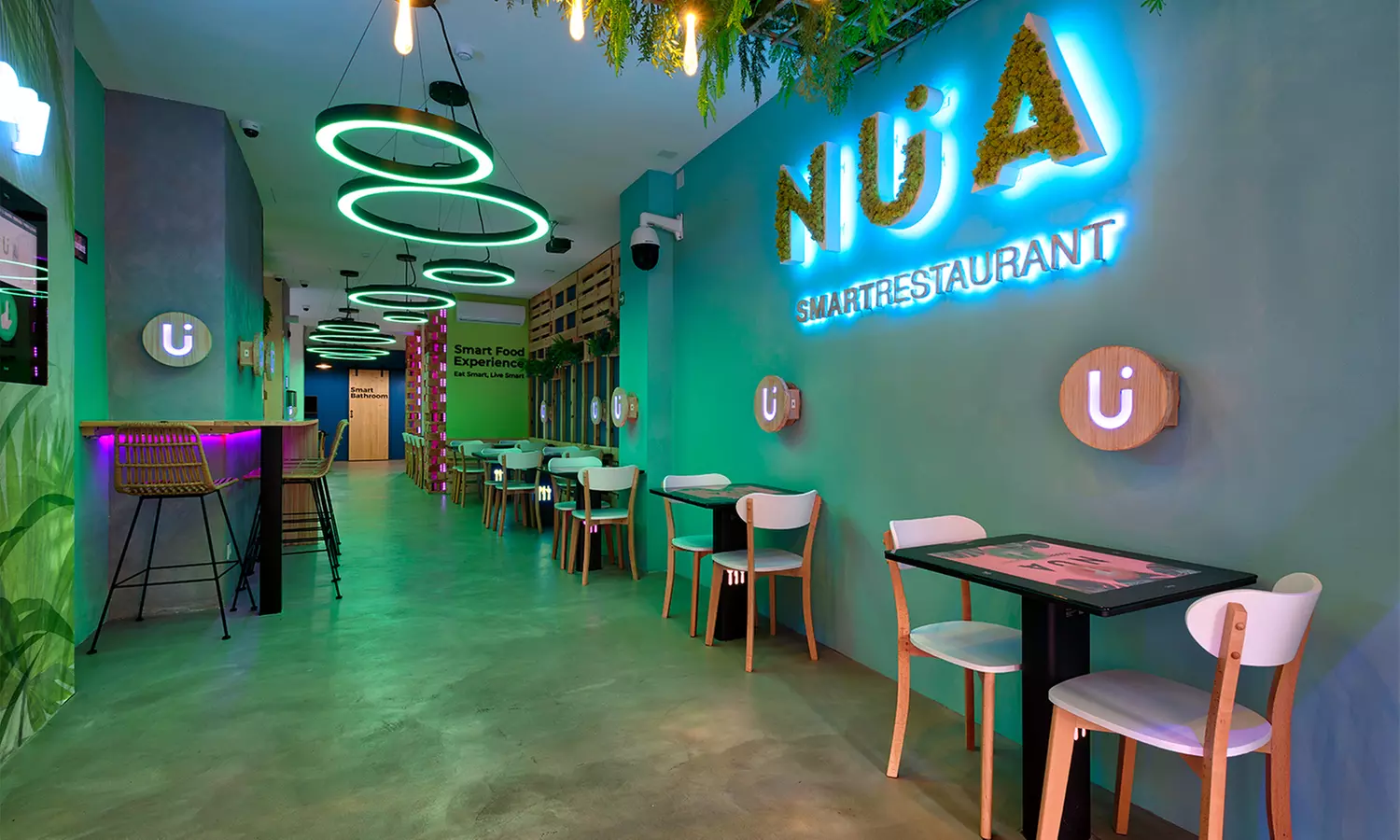 Menú fusión para 2 personas con entrante, principal, postre y bebida