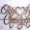Image 4: Personalisierbarer Schriftzug aus Holz mit 3 oder 4 Namen und Herz