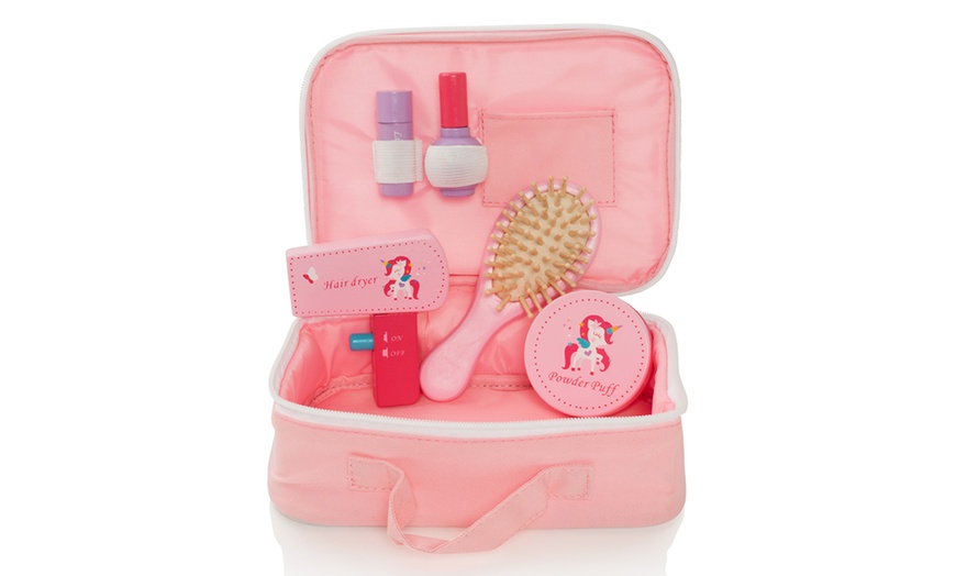 Image 7: Wooden Pretend Play Beauty Set