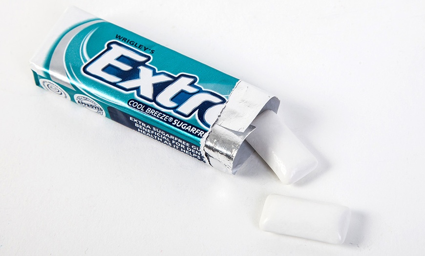 Image 6: 30-Pack of Wrigleys Extra Gum