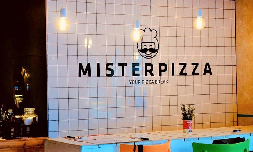 Image 21: ⏰Menu Experience Pizza con birra e dolce da Mister Pizza